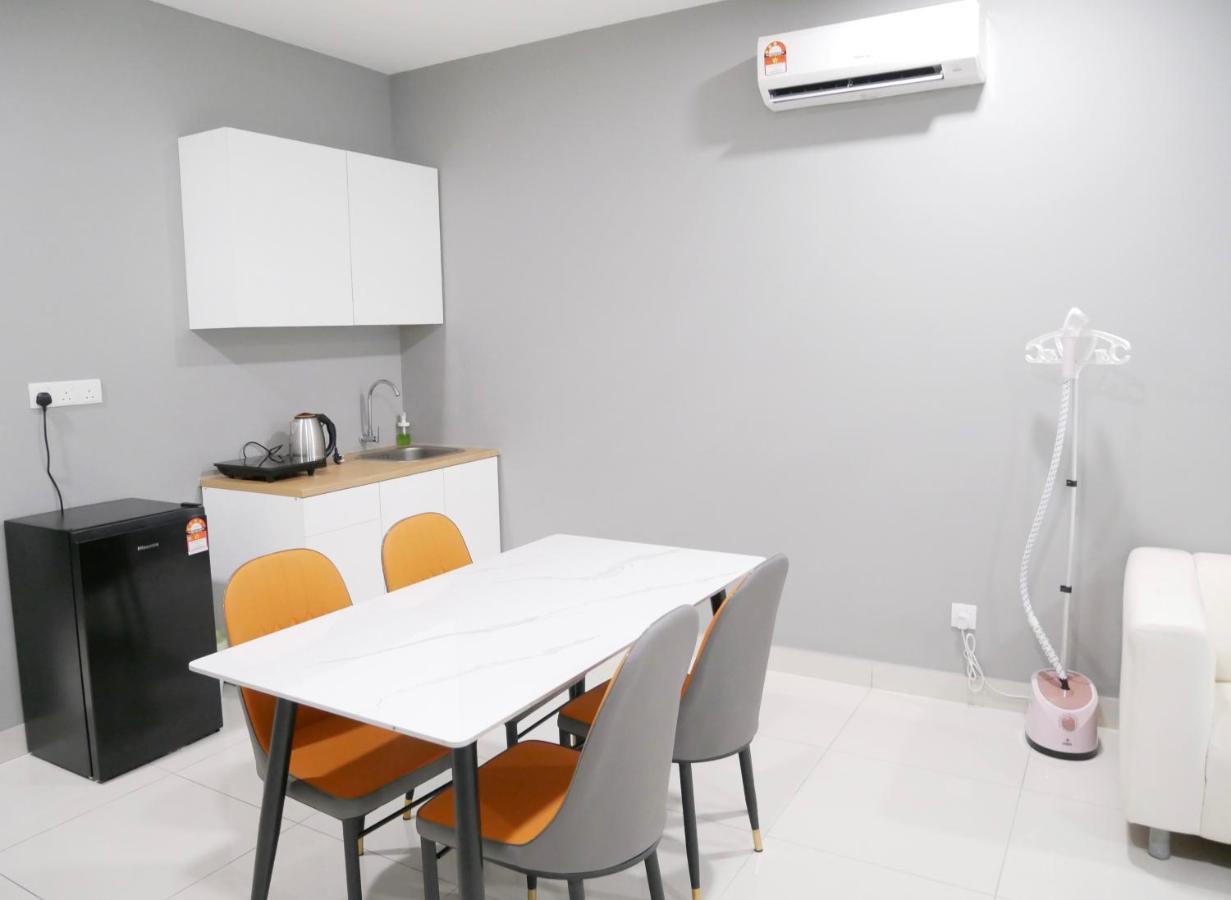 Atria Sofo Suites - Petaling Jaya Exterior photo